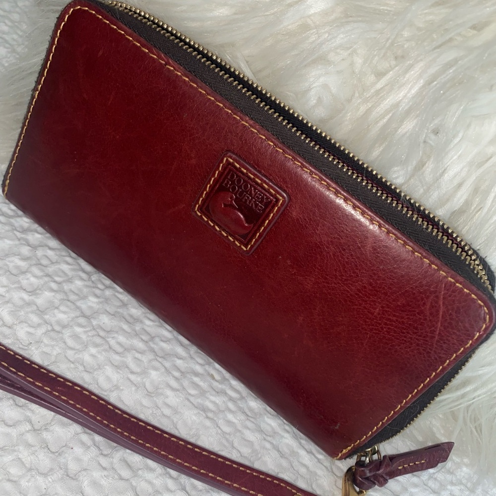 Dooney & Bourke rich burgundy wallet